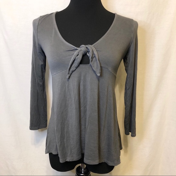 American Eagle Outfitters Tops - American Eagle Soft and Sexy Blouse - Size S